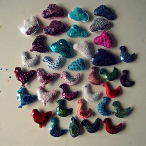 vyšívané brošne embroidered brooches