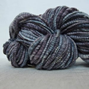 P1202363 handspun textured slub yarn